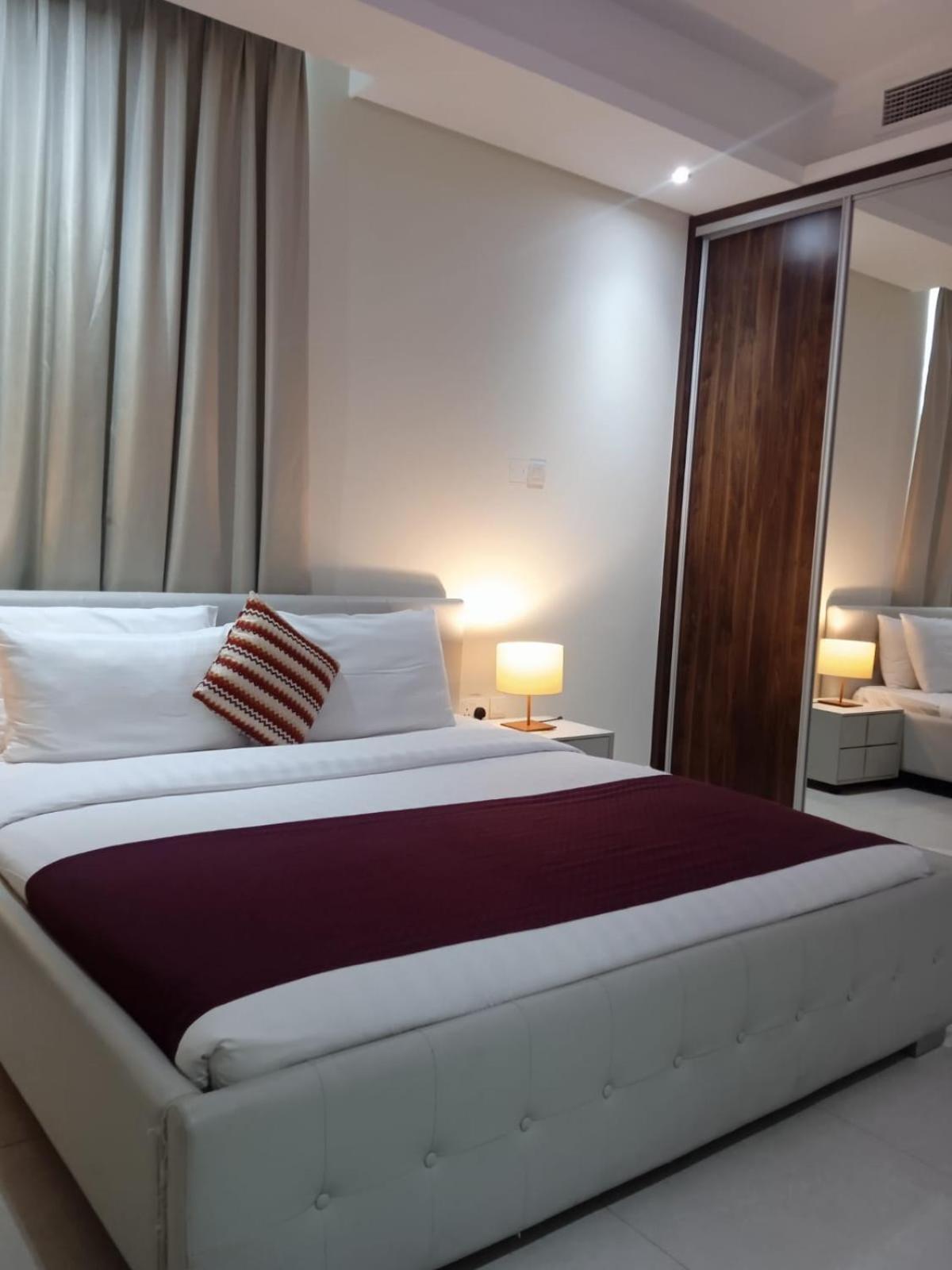 Aparthotel Sirius Tower Manama Exterior foto