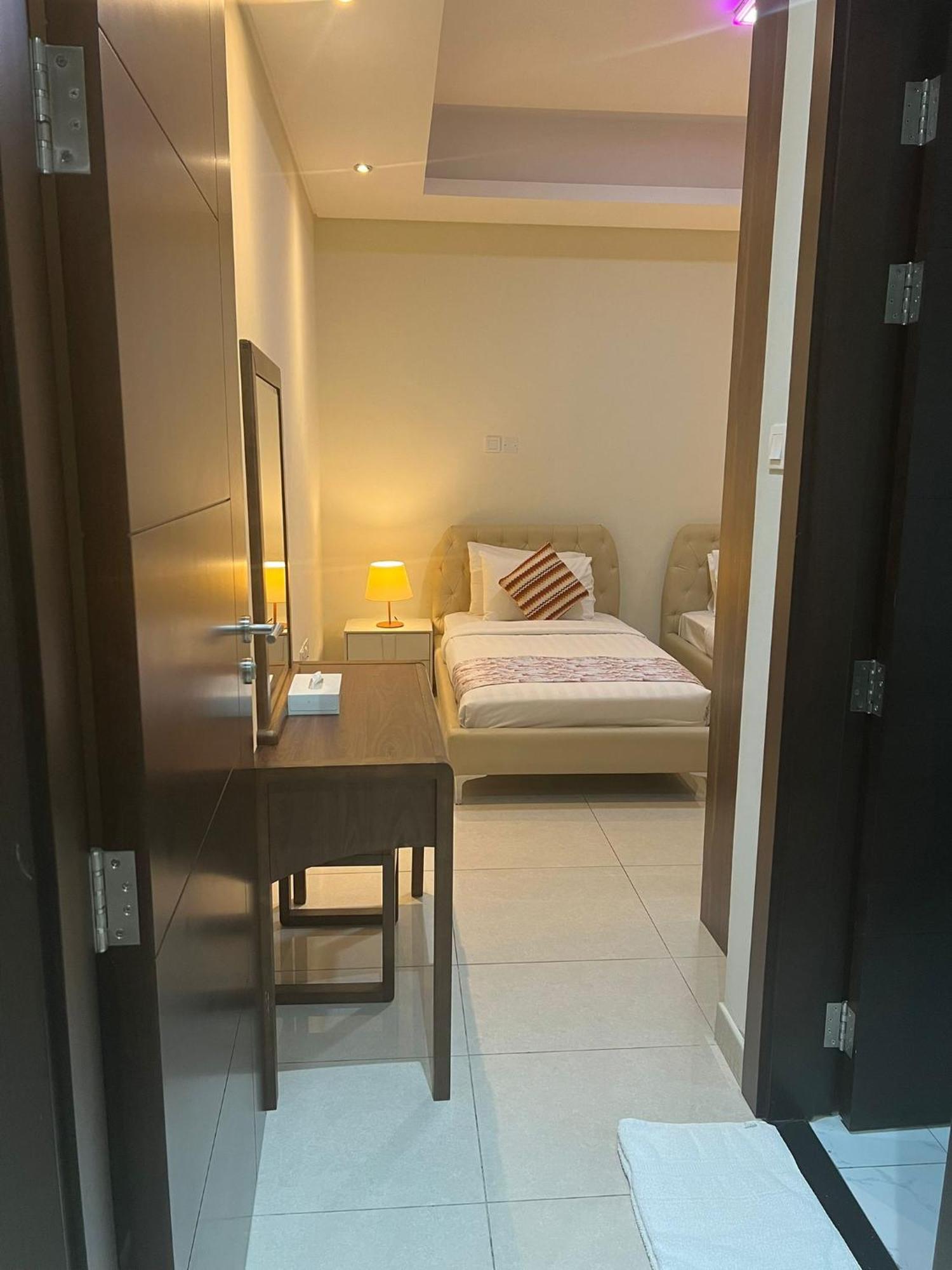 Aparthotel Sirius Tower Manama Exterior foto